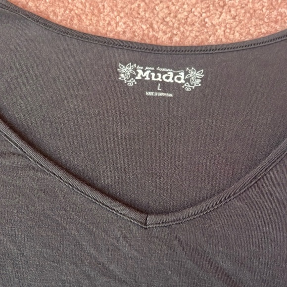 Mudd Gray Flowy Top Size L - Picture 2 of 6